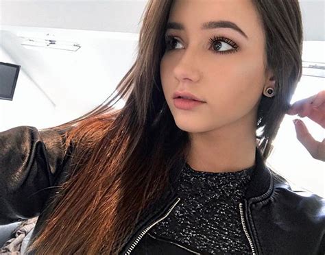 Pin On Isabela Fernandez