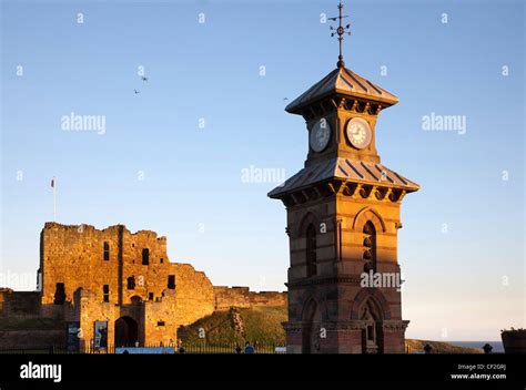 Town Clock Tynemouth Castle And Gatehouse Tynemouth North Tyneside