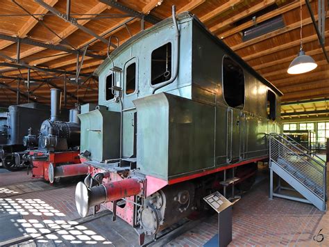 Die Lokomotive Kl 2 Hat Als Besonderheit Einen Stehenden Röhrenkessel