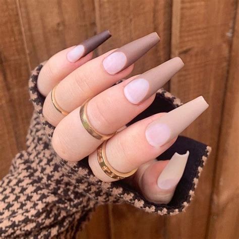30 Stunning Taupe Beige Nails Perfect For All Occasions Beige