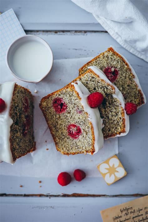 Check spelling or type a new query. Saftiger Himbeer-Kuchen mit Mohn | Zucker, Zimt und Liebe