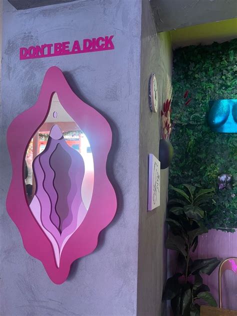 I Went To Londons First Sex Restaurant And They Put A Huge Dildo In