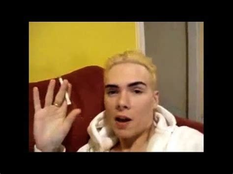 Luka magnotta videos de gatos. Polícia investiga videos de Magnotta - YouTube