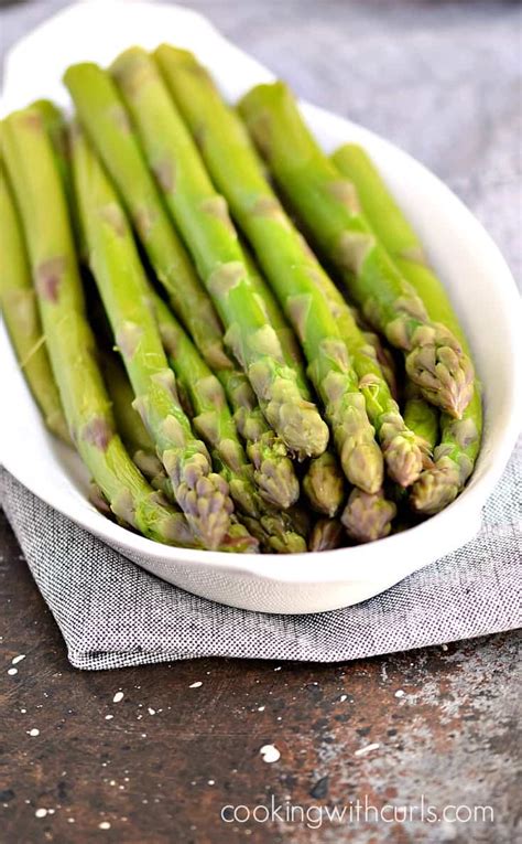 Instant Pot Steamed Asparagus - Cooking With Curls