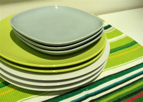 A poorly aligned dish can affect your signal. Choosing the Right Dinnerware for Your Restaurant ...