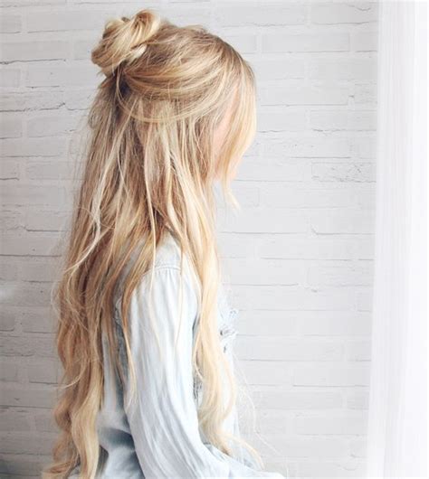 Such as hair styles with bangs, layers, bob long, curly, wavy and for round faces. 30 Trendy and Beautiful Long Blonde Hairstyles