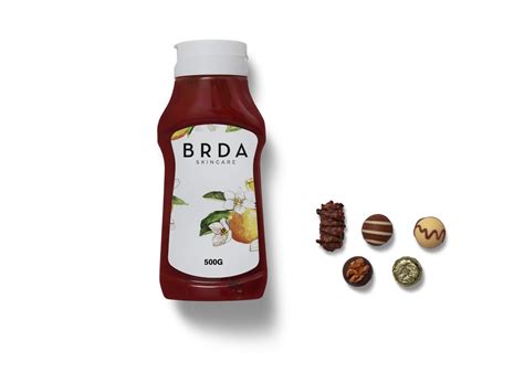 Download Ketchup bottle Mockup