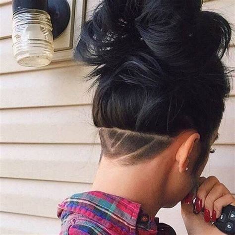 Shaved Back Shave Girl Hair Unique Hairstyles Undercut Hairstyles Women Undercut Women
