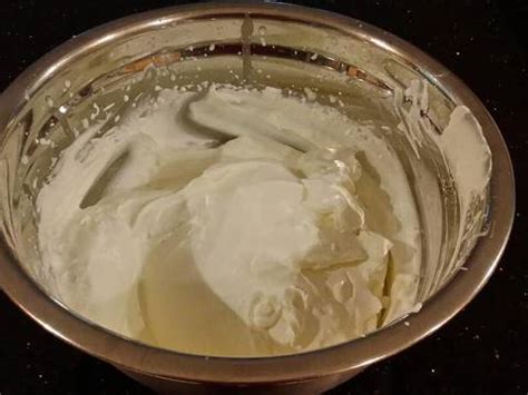 Hazelnut Layer Cake With Hazelnut Cream Frosting Recipe By Fenway Cookpad