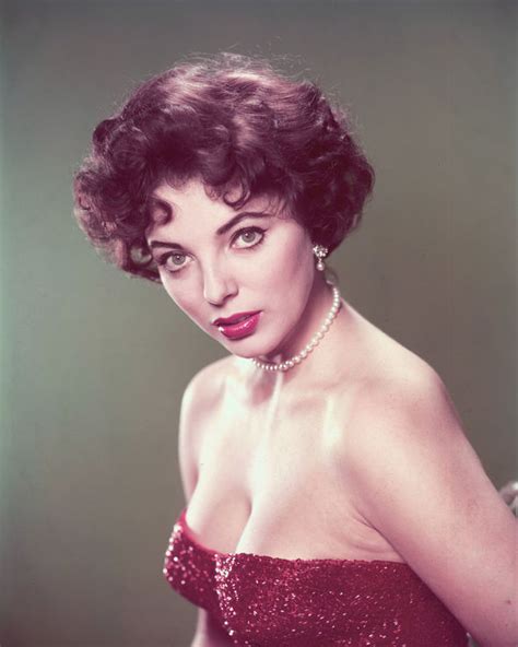 Joan Collins Turns 85 Dynasty Actress Oozes Sex Appeal In Boob Baring