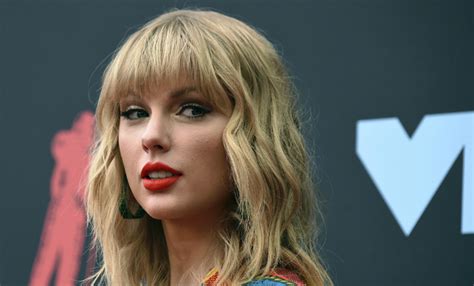Taylor Swift Speaks Out Following Ticketmaster Debacle That Left