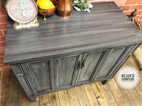 Minwax wood stains add color, decorative style and beauty to wood. Buffet in Gray Gel Stain w/ Pitch Black Glaze Effects ...