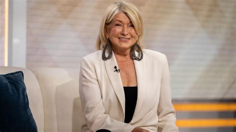 Martha Stewart Is Sports Illustrateds 2023 Swimsuit Cover Model