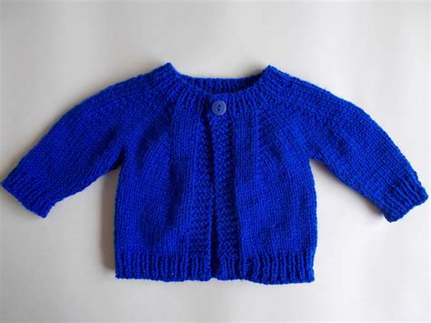 3 months, (6 months, 1 year). Knitting Patterns Galore - Perfect Baby Boy or Girl Top ...