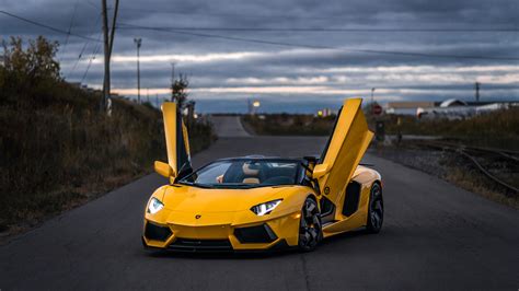 Aggregate 153 Yellow Lamborghini Wallpaper Super Hot Vova Edu Vn