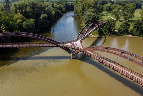 The Tridge Midland Michigan Stretching Over The Tittabawassee River