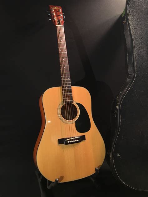 Aria Model Aa300 Acoustic Guitar Serial Number 0014 Comes With Hard