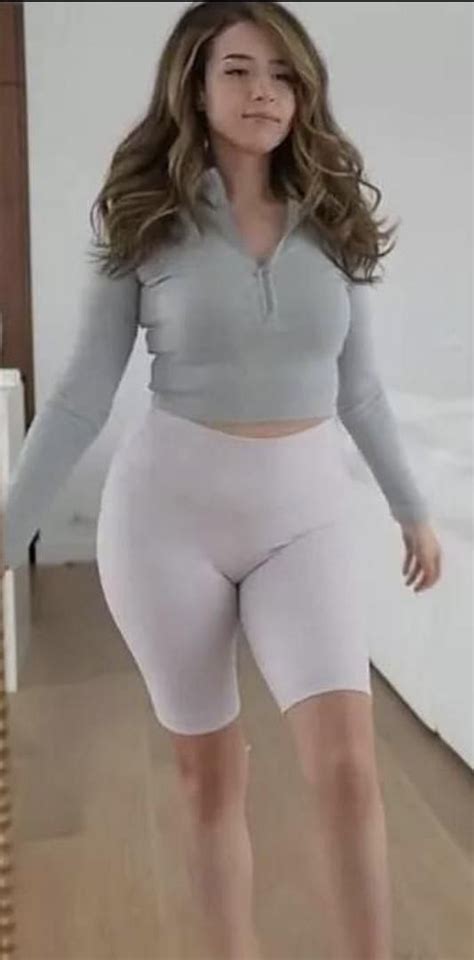 She S Always Sexy Girl R Pokimanethiccc