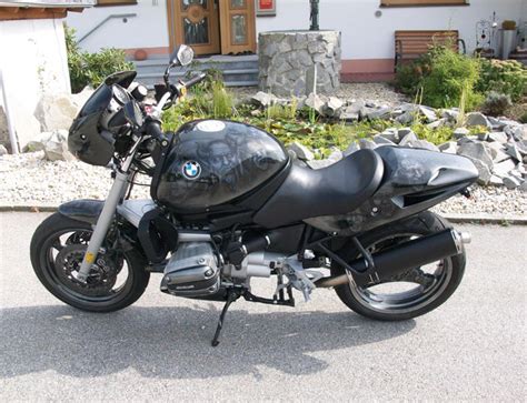 Discover our stories, specials and news about your bmw motorcycle. 1996 BMW R1100R: pics, specs and information - onlymotorbikes.com
