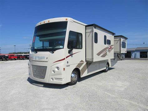 The winnebago adventurer 30t is jam packed with amazing features lik. 2018 New Winnebago Vista 27PE Class A in Indiana IN