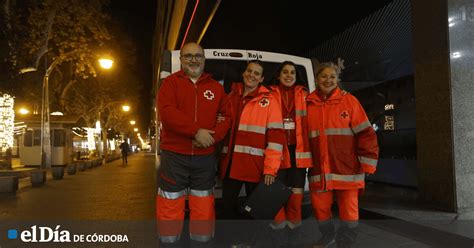 Una Noche Con La Unidad De Emergencia Social De Cruz Roja En Córdoba
