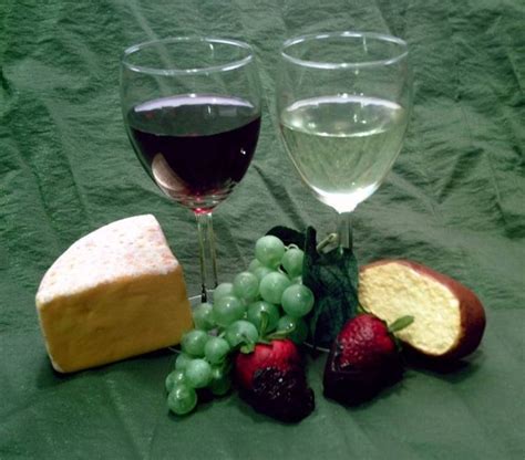 Wine Glass Pair Combo 4 Prop Fake Faux Food Red White Photo Display Lifesize