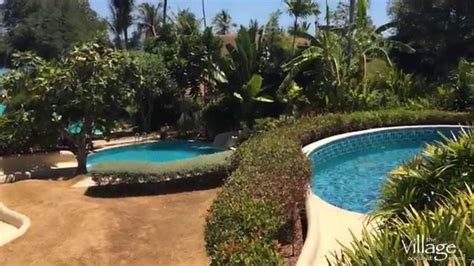 Neben den 2 hauptpools mit 2 schönen wasserrutschen und dem. The Village Coconut Island, Phuket Thailand - YouTube