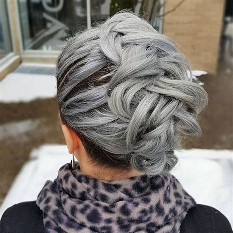 Grey Hair Trend 20 Glamorous Hairstyles For Women 2018 Hairstyles