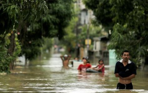 Kejadian hujan diurnal yang melampau. Banjir di Thailand: 21 terbunuh, 2 hilang, sistem ...