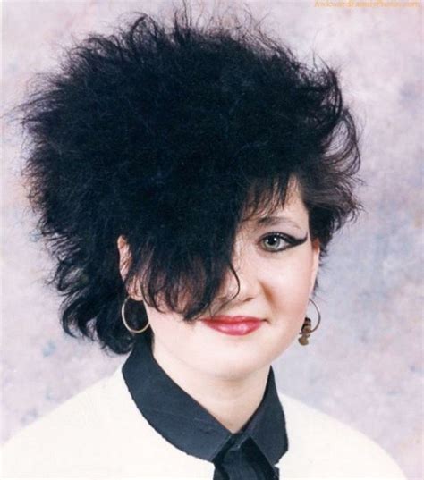 These '90s hairstyles will remain iconic forever. Ridiculous '80s and '90s Hairstyles That Should Never Come ...