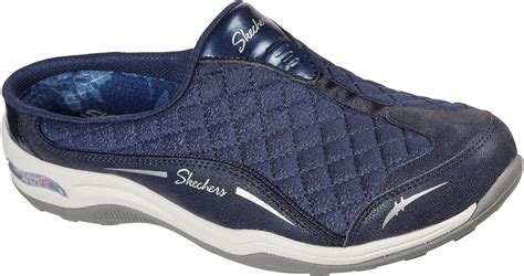 Skechers Womens Relaxed Fit Arch Fit Commute Slip On Shoes