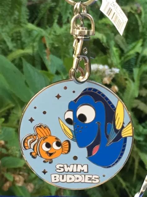 Disneyland Pixar Fest 2018 Finding Nemo Nemo And Dory Keychain “swim Buddies” 17 99 Picclick