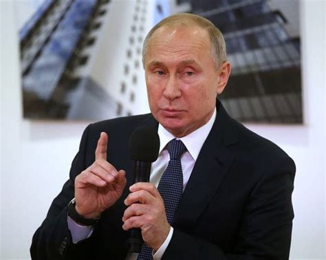 How Rich Is Vladimir Putin? U.S. Senate Wants to Know Russia President 