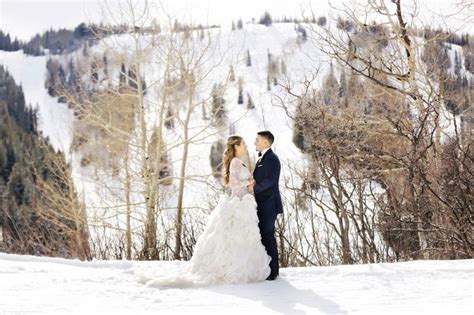 Gorgeous Winter Ballroom Wedding In The Mountains Pepper Nix