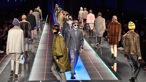 Milan Fashion Week Fall 2017 Everything You Need To Know Gq