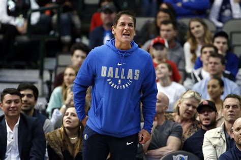 When do the playoffs start? Lo mất suất Playoffs, Luka Doncic cùng ông chủ Dallas kịch ...