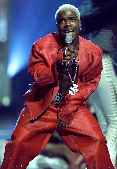 sisqo says ‘thong song increased victoria s secret sales