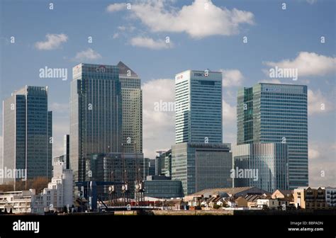 Residential Houses In Canary Wharf Hi Res Stock Photography And Images