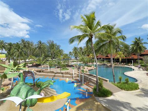 Upscale resort within easy reach of pantai cenang beach. Meritus Pelangi Beach Resort & Spa Langkawi Accommodation