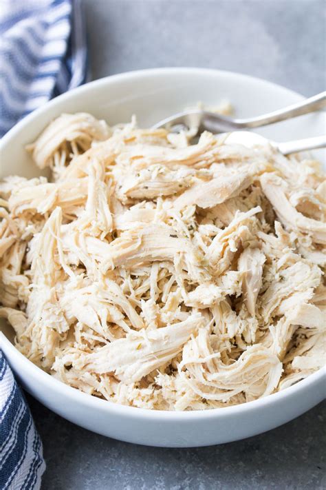 How To Shred Chicken 3 Quick And Easy Ways Kristines Kitchen