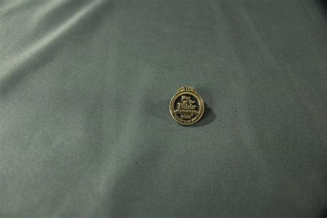 Tbn Vintage 1983 The Year Of The Bible Lapel Pin Etsy