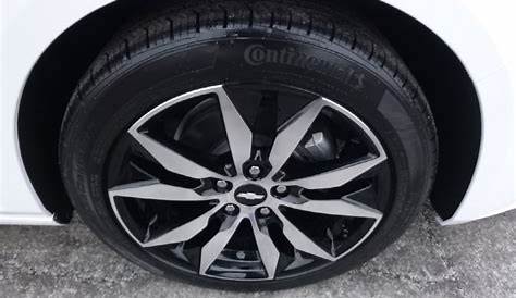 tire size for 2016 chevy malibu