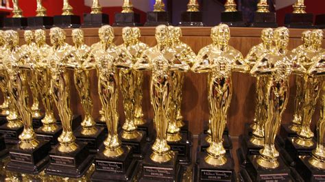 Emma stone says accepting her oscar from childhood crush leonardo dicaprio was the most surreal moment of my life. The Envelope, Please: Real-Time Marketing Winners and ...