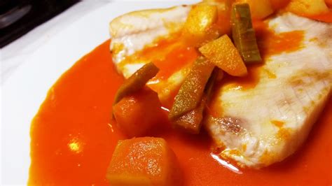 Preparo el caldo de pescado, siempre pongo mas agua que menos y asi tengo un buen caldo de pescado para hacer semola. COCINAR GUISADO DE FILETE DE PESCADO (FACIL Y RICO) - YouTube