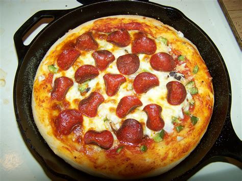 Deep Dish Pizza Recipe Cast Iron Cooking Pix