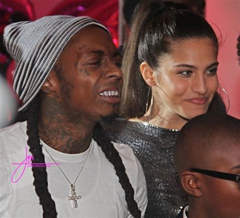 Calm Down Lil Wayne Didn T Propose To His Girlfriend Dhea On Valentine
