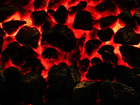 Lava Fire Pit This Lava Rock Is Time Tested And Proven To