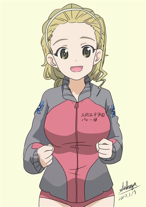 Shes Blonde Shes Cute But Its Not Kay Nor Darjeeling Runderratedgup
