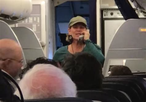 United Pilot Removed For Odd Onboard Rant Live And Lets Fly