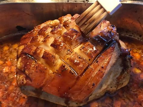 Saftiger Schweinebraten aus dem Ofen